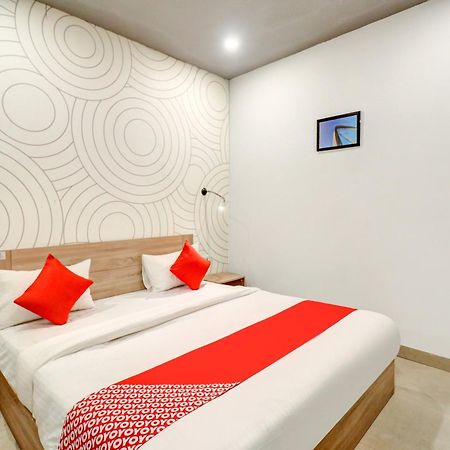 Hotel O Jps Grand Hotel นิวเดลี ภายนอก รูปภาพ